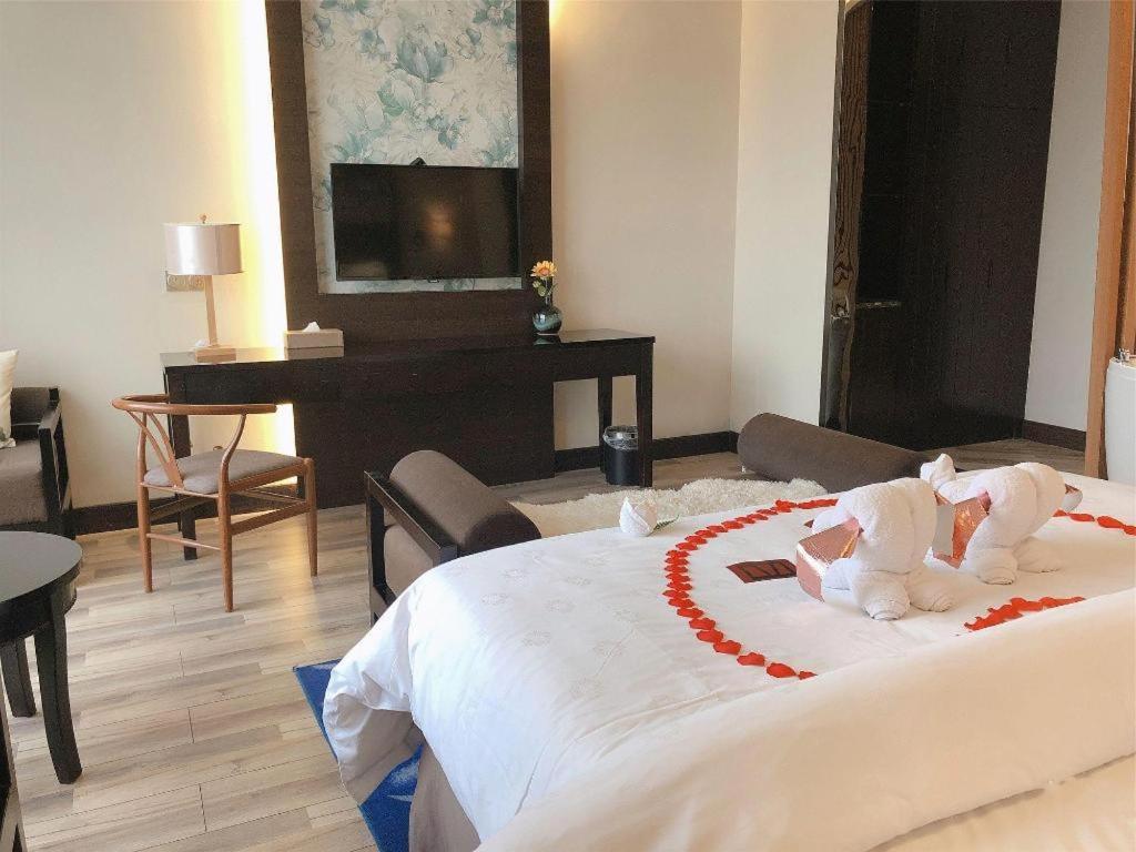 Jinjiang Metropolo Hotel - Liyang Tianmu Lake 常州 エクステリア 写真