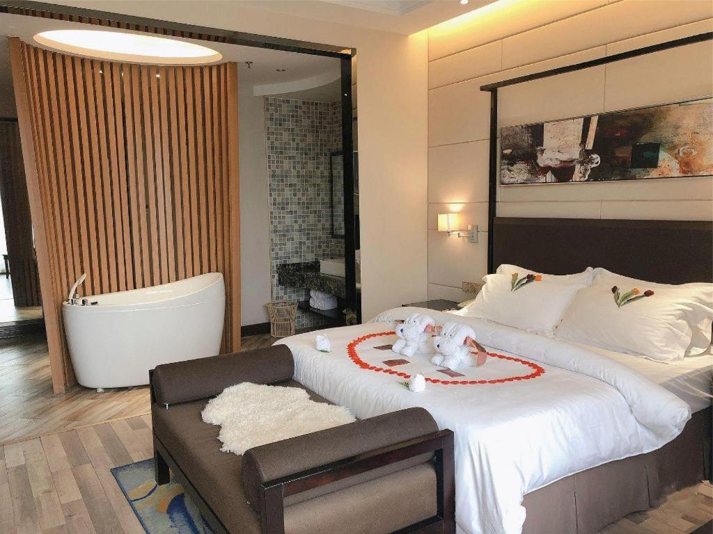 Jinjiang Metropolo Hotel - Liyang Tianmu Lake 常州 エクステリア 写真