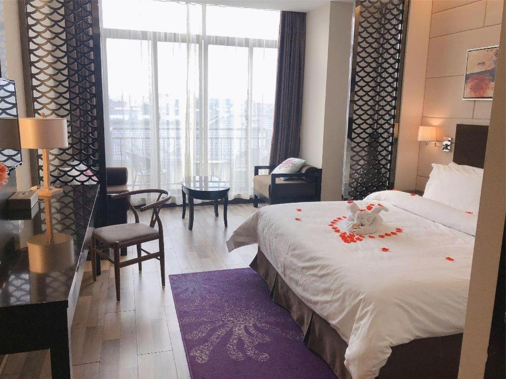 Jinjiang Metropolo Hotel - Liyang Tianmu Lake 常州 エクステリア 写真