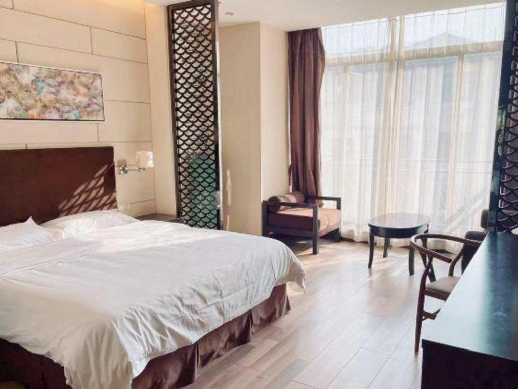 Jinjiang Metropolo Hotel - Liyang Tianmu Lake 常州 エクステリア 写真