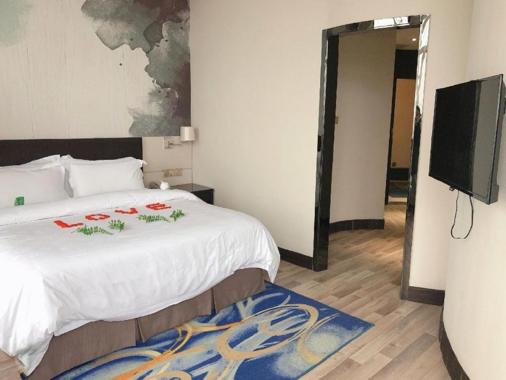 Jinjiang Metropolo Hotel - Liyang Tianmu Lake 常州 エクステリア 写真